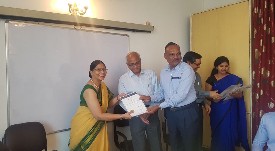 Sh. P Vijaykumar from Vishakhapatnam Port  recieving his certificate after attending the RSFTM Program of CILT from 30 Apr - 04 May 2018